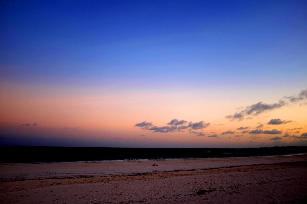 Salty'S Kitesurf Village Kilifi Exterior photo